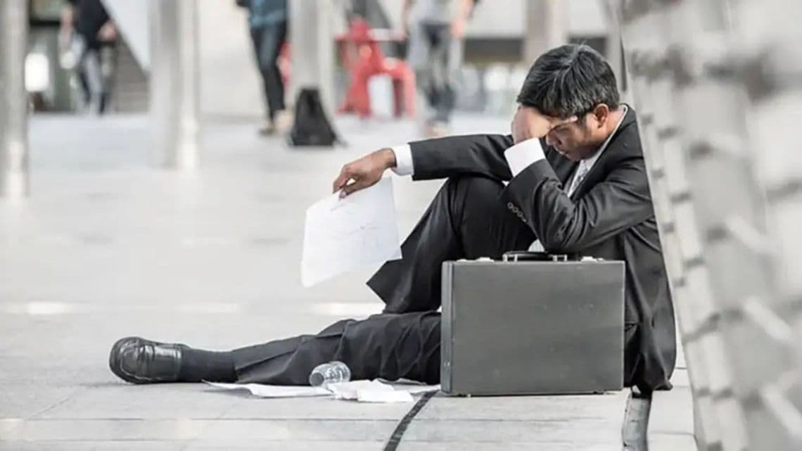 Desempleo a dos velocidades: Rosario supera 11% mientras Neuquén retiene empleo