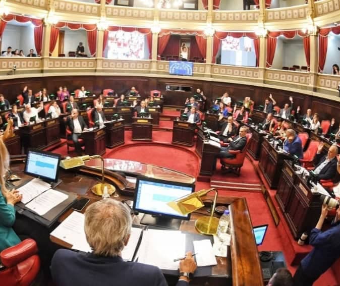 La Libertad Avanza impulsa eliminar el Senado bonaerense