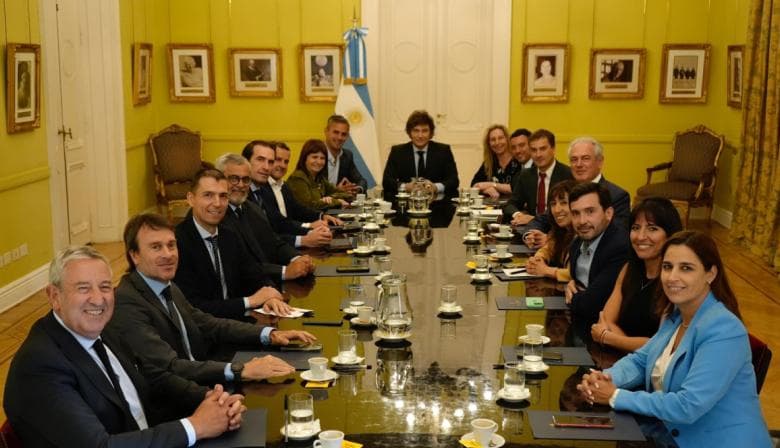 UCR condiciona apoyo a Milei con demandas específicas