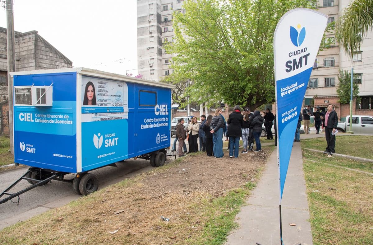 Servicios de trámites llegan a Juan XXIII y San Agustín