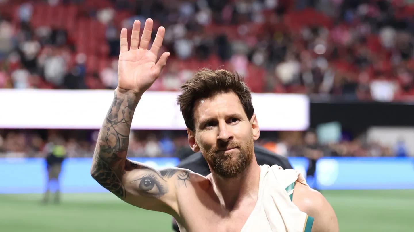Luis Enrique reconoce a Messi como insuperable
