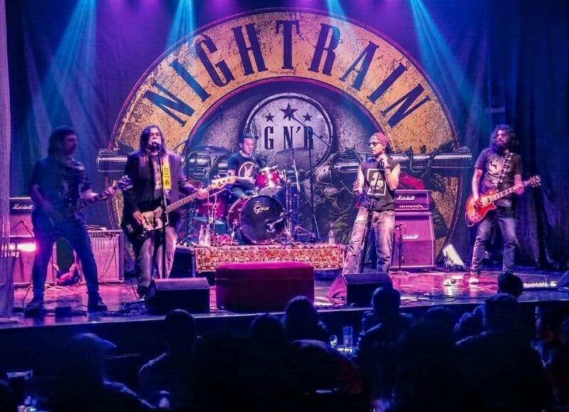 Cover Nights llega a Mar del Plata con tributo a bandas legendarias