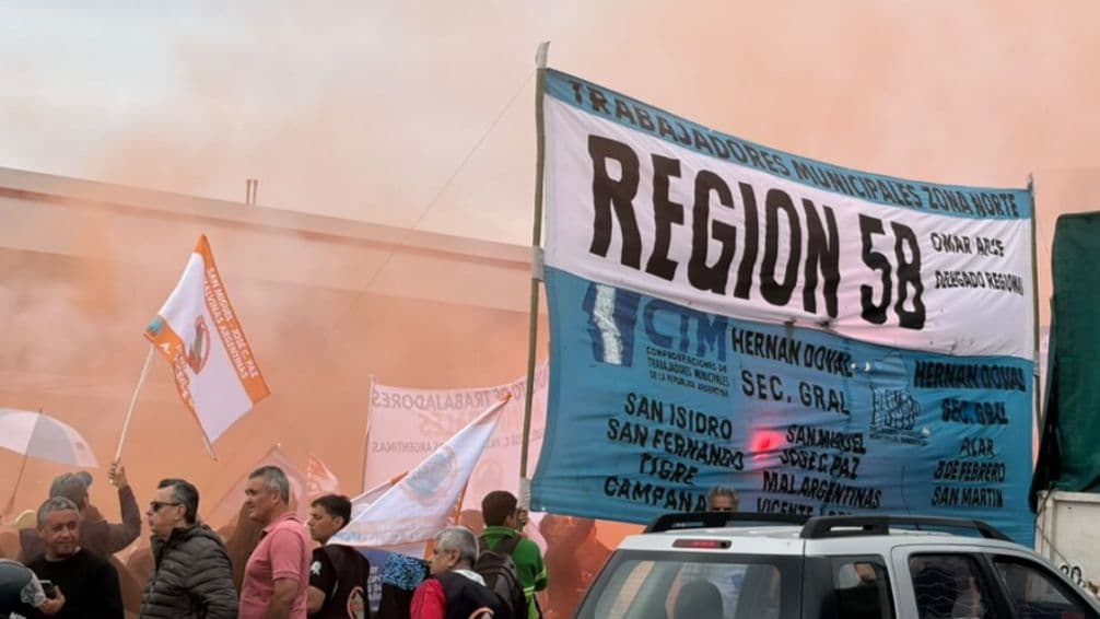 Municipales cortaron Panamericana en reclamo de aumentos